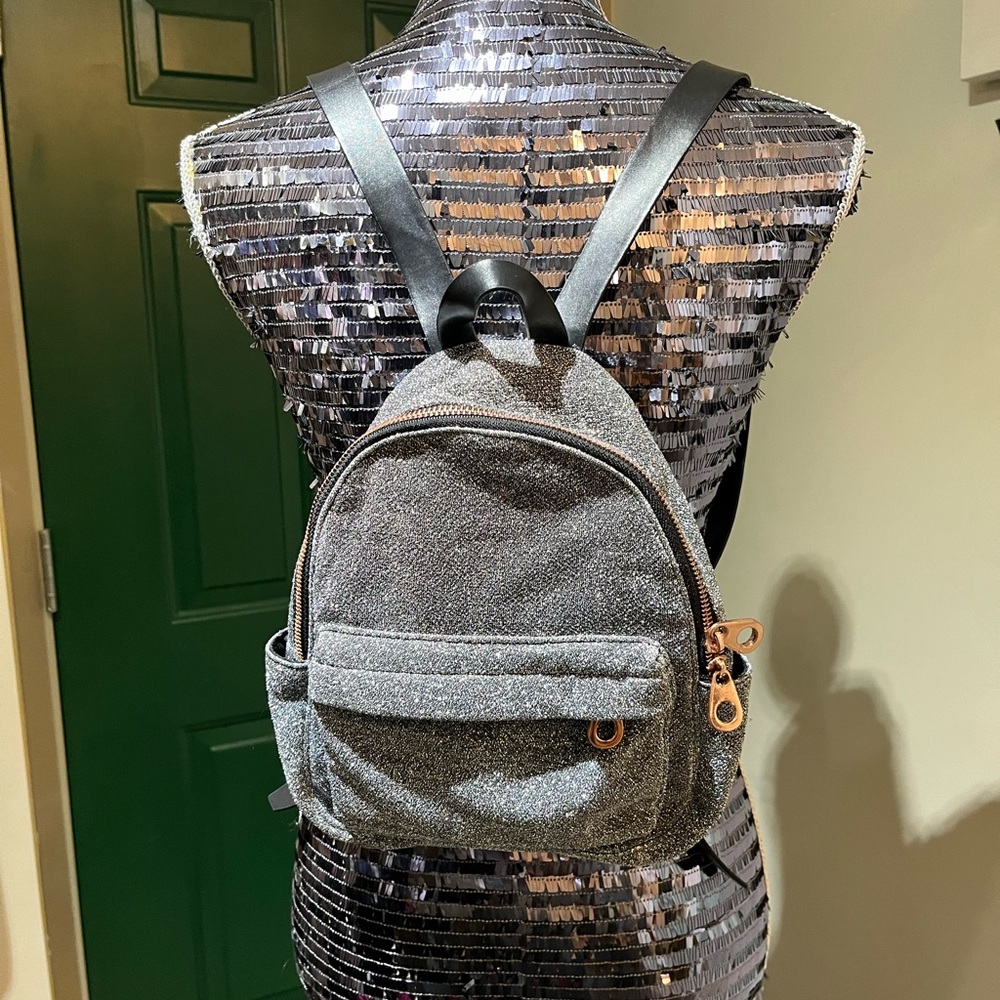3/$30 American Eagle sparkly mini backpack with rose gold hardware